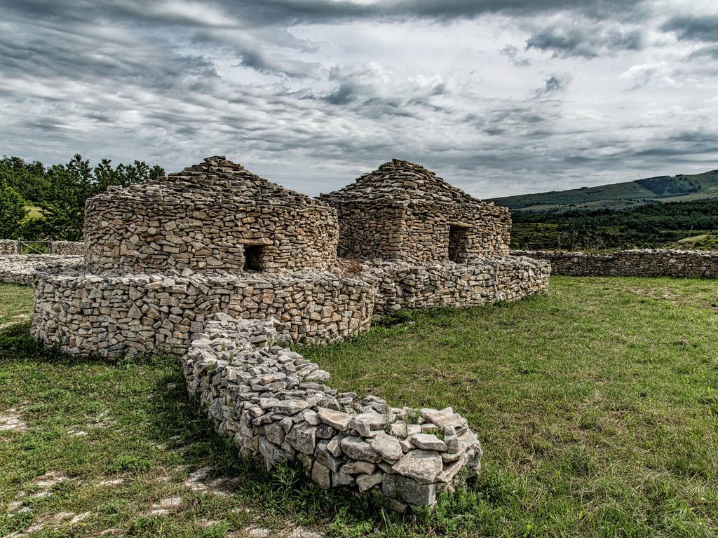 Belvilla By Oyo Villa Insieme San Valentino in Abruzzo Citeriore Quarto foto